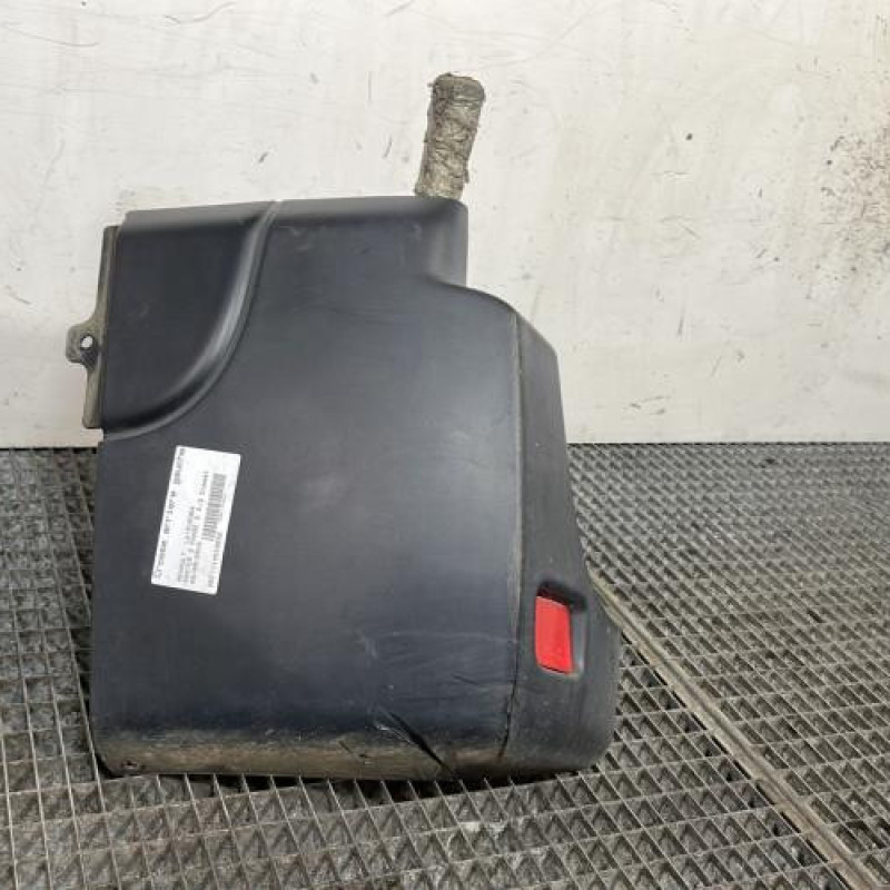 Crosse arriere gauche RENAULT MASTER 3 Photo n°1