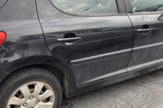 Malle/Hayon arriere PEUGEOT 207