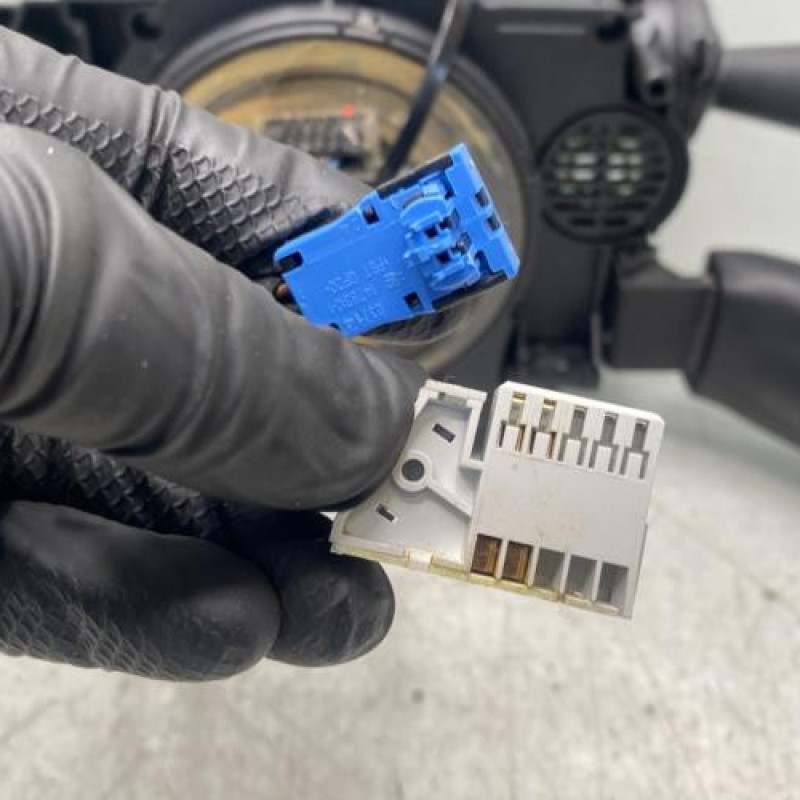 Com (Bloc Contacteur Tournant+Commodo Essuie Glace+Commodo Phare) PEUGEOT 3008 1 Photo n°4