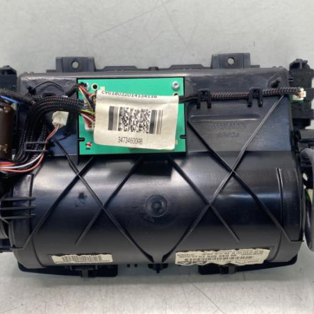 Ecran GPS PEUGEOT 3008 1