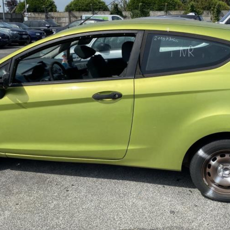 Poignee porte avant droit FORD FIESTA 6 Photo n°9