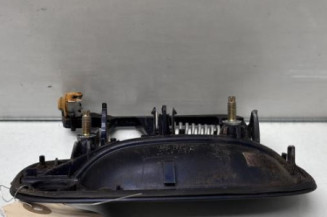 Poignee porte avant gauche PEUGEOT 607