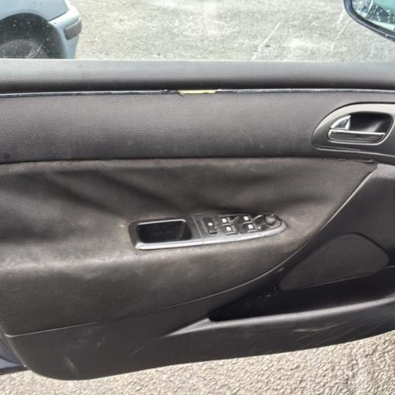 Poignee porte avant gauche PEUGEOT 607 Photo n°13