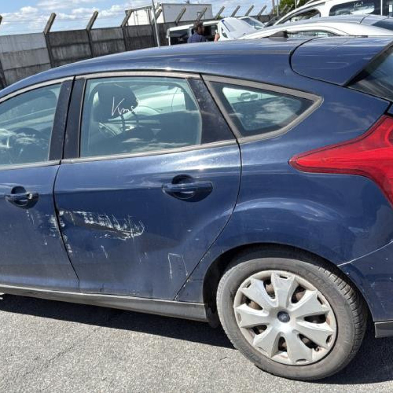 Poignee porte avant gauche FORD FOCUS 3 Photo n°11