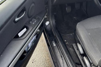 Porte avant gauche BMW SERIE 3 E90