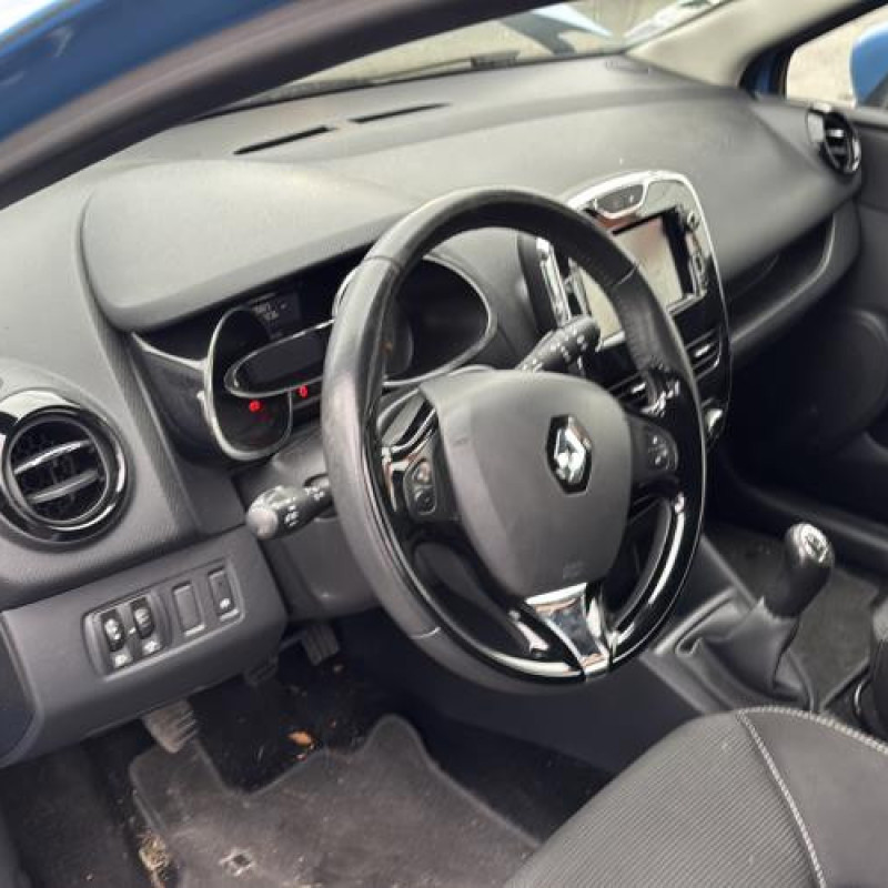 Reservoir essence RENAULT CLIO 4 Photo n°16