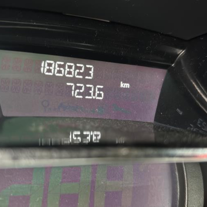 Reservoir essence RENAULT CLIO 4 Photo n°20