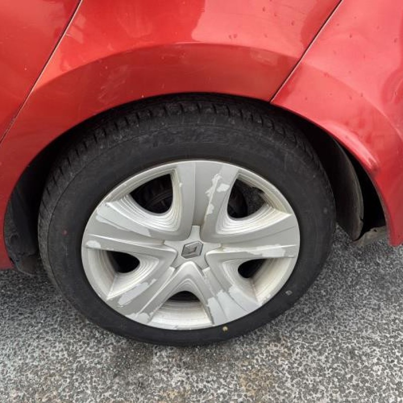 Reservoir essence RENAULT CLIO 4 Photo n°14