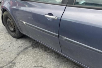 Amortisseur avant droit RENAULT CLIO 3 Photo n°1