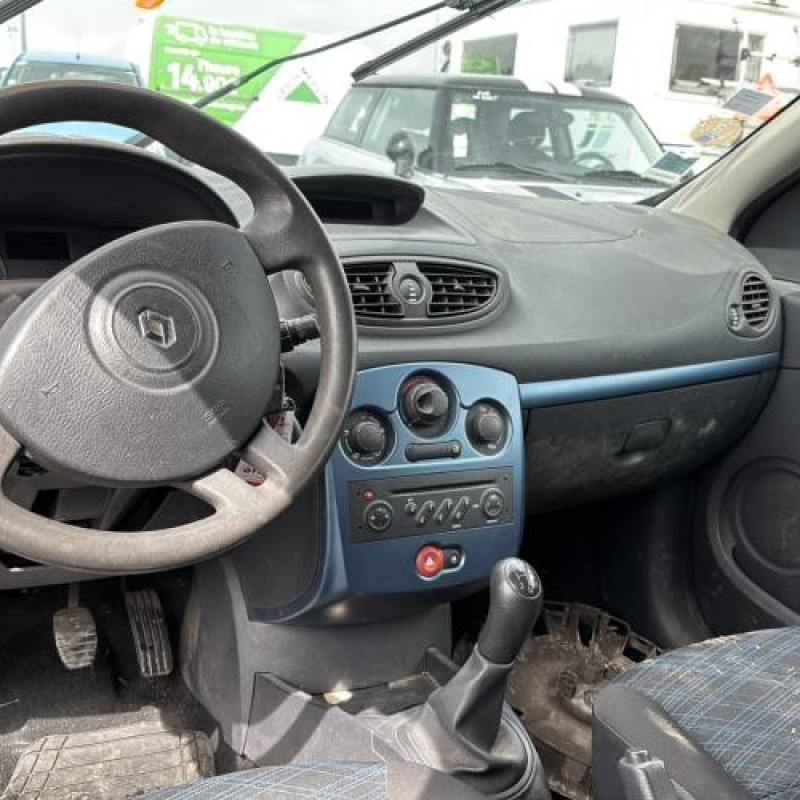 Amortisseur avant gauche RENAULT CLIO 3 Photo n°14