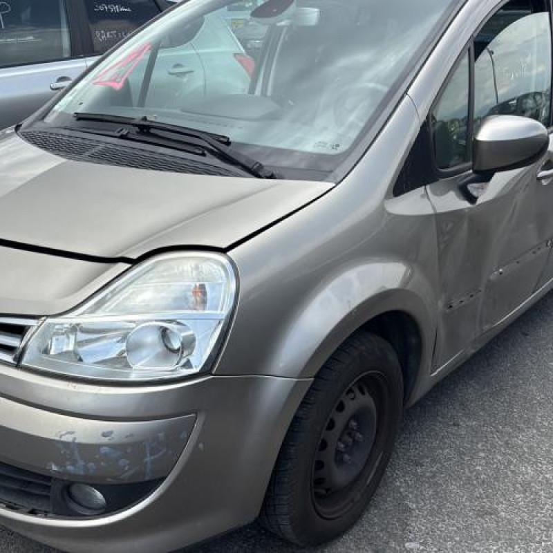 Feu arriere stop central RENAULT GRAND MODUS Photo n°1