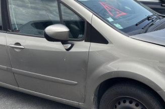 Feu arriere stop central RENAULT GRAND MODUS