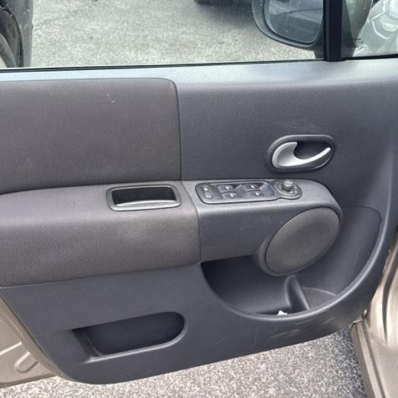 Serrure avant gauche RENAULT GRAND MODUS Photo n°9