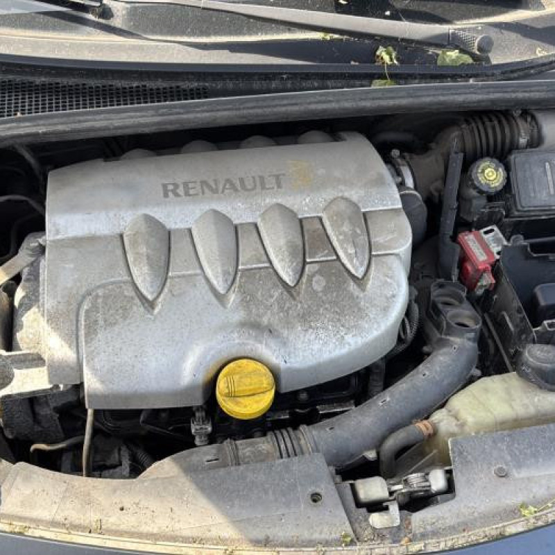 Amortisseur avant gauche RENAULT CLIO 3 Photo n°18