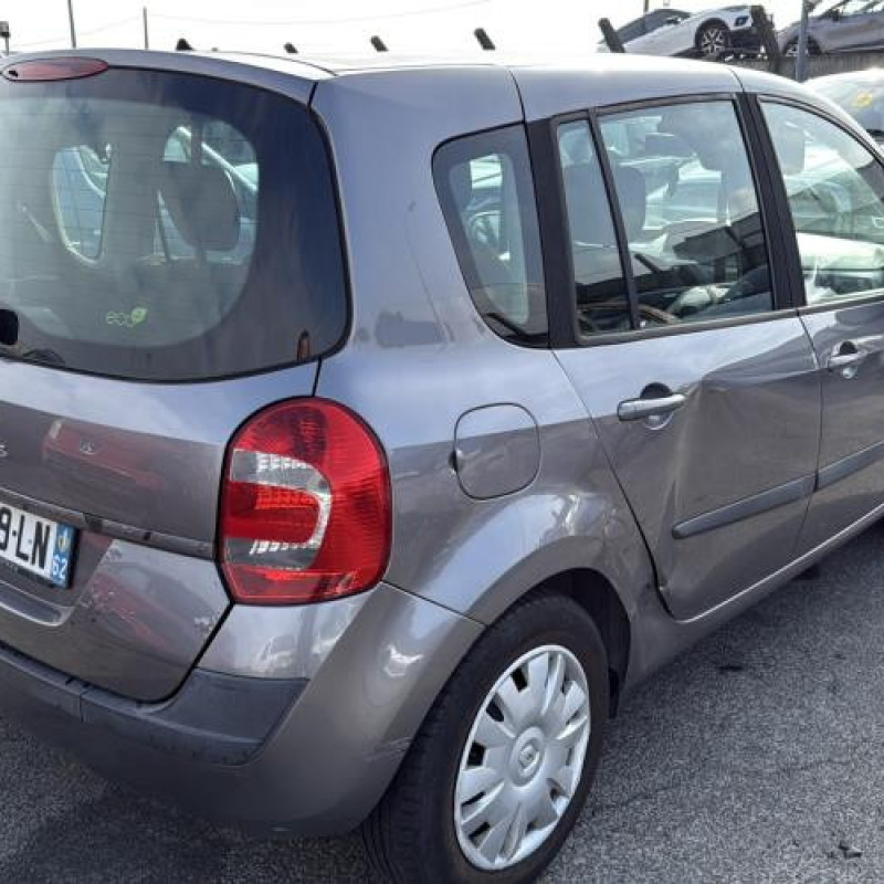 Feu arriere stop central RENAULT GRAND MODUS Photo n°3