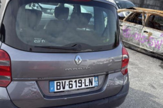 Feu arriere stop central RENAULT GRAND MODUS