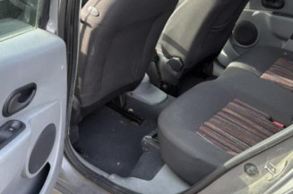 Feu arriere stop central RENAULT GRAND MODUS