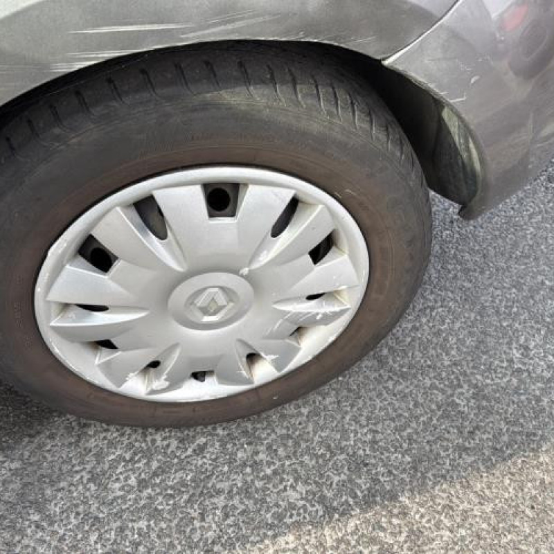 Feu arriere stop central RENAULT GRAND MODUS Photo n°14