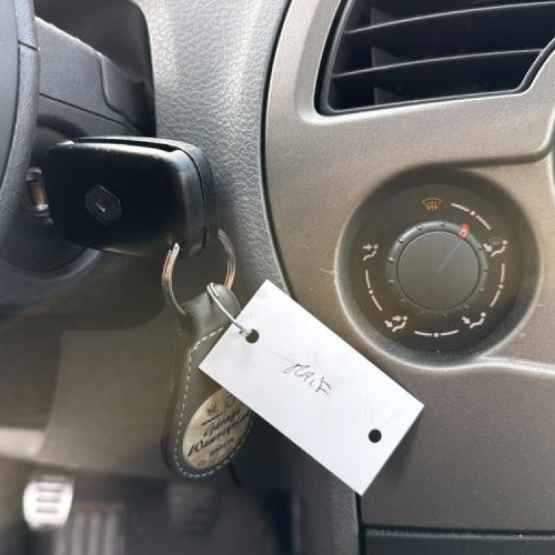 Feu arriere stop central RENAULT GRAND MODUS Photo n°17