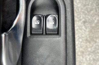 Amortisseur avant gauche RENAULT CLIO 3 Photo n°1