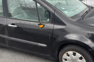 Feu arriere stop central RENAULT MODUS