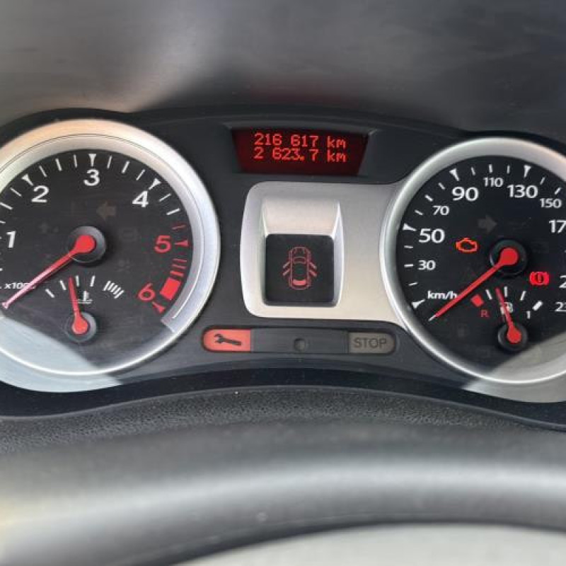 Amortisseur avant droit RENAULT CLIO 3 Photo n°17