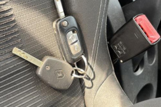 Amortisseur avant droit RENAULT CLIO 3