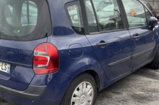 Feu arriere stop central RENAULT GRAND MODUS