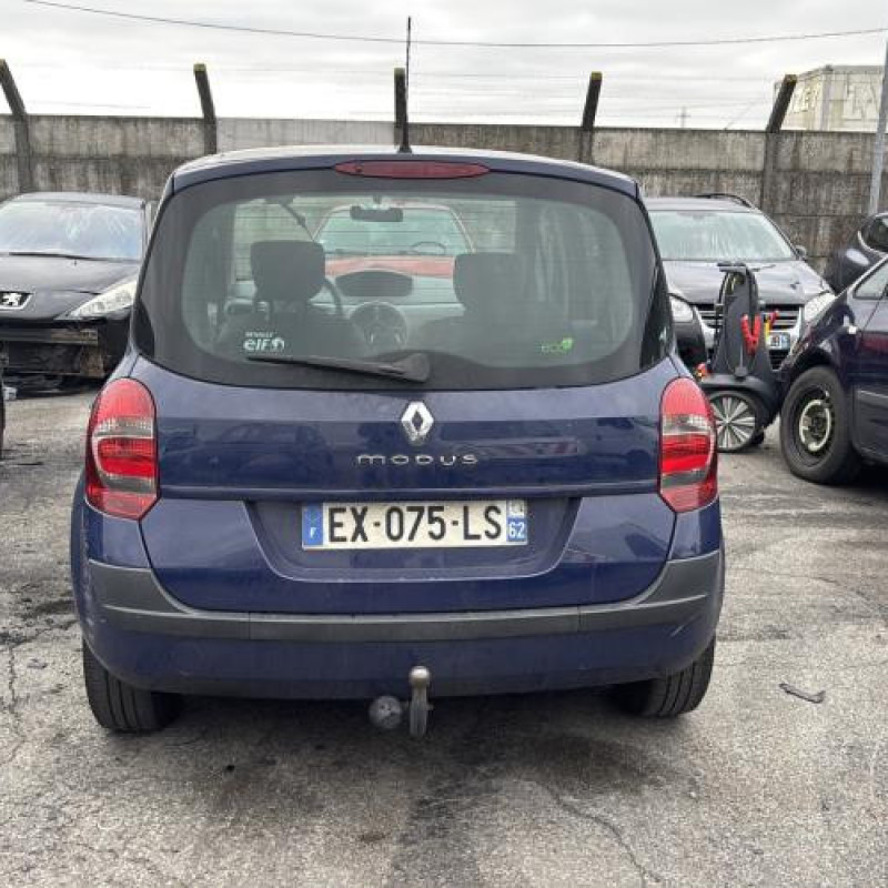 Feu arriere stop central RENAULT GRAND MODUS Photo n°5