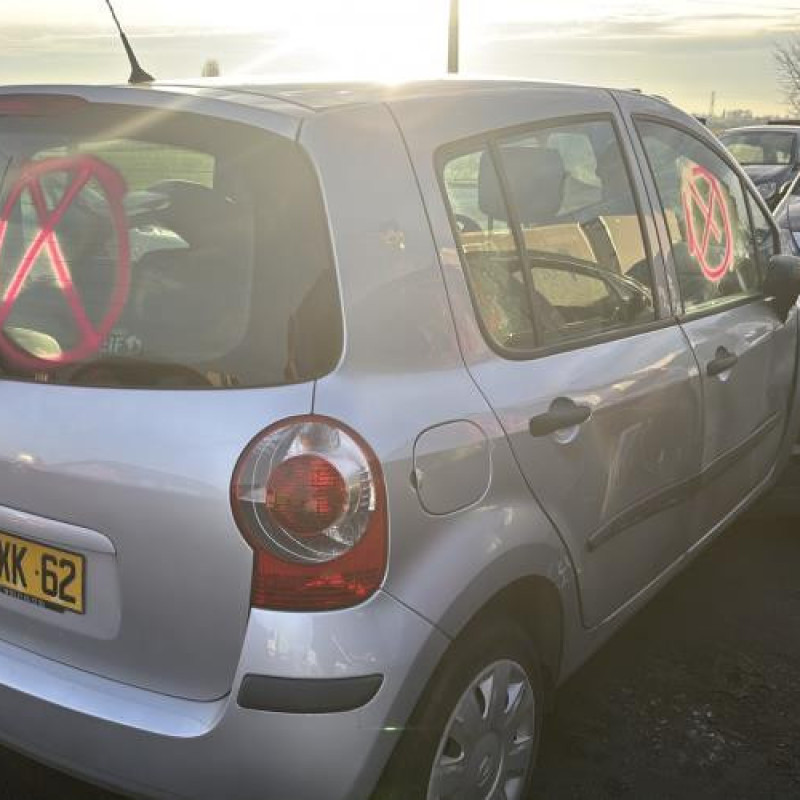 Feu arriere stop central RENAULT MODUS Photo n°3