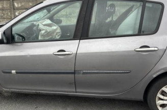 Amortisseur avant droit RENAULT CLIO 3