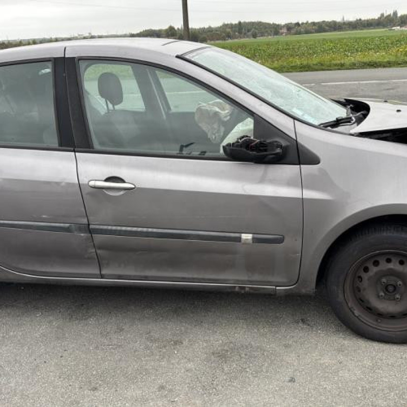 Amortisseur avant droit RENAULT CLIO 3 Photo n°7