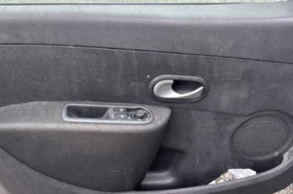 Amortisseur avant droit RENAULT CLIO 3