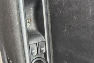 Amortisseur avant gauche RENAULT CLIO 3