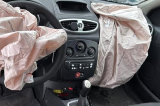 Amortisseur avant gauche RENAULT CLIO 3