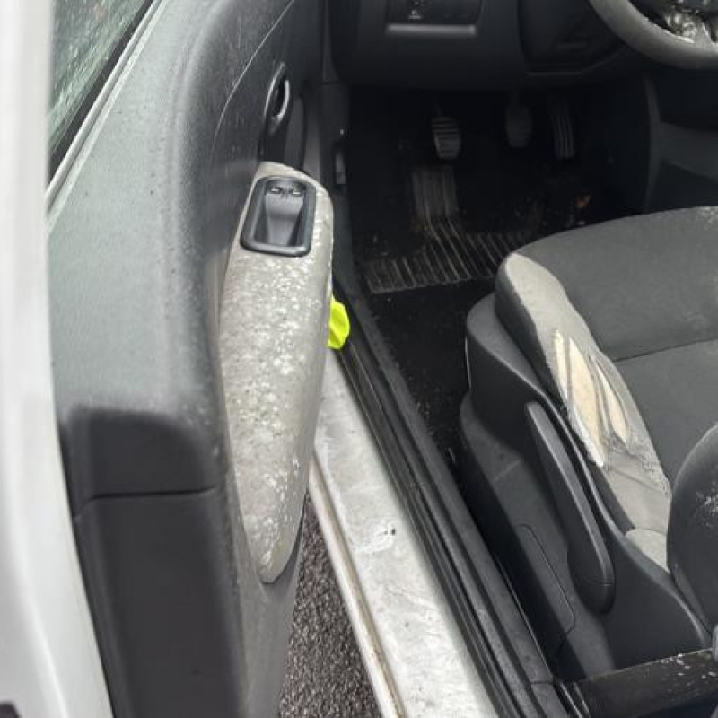 Amortisseur avant gauche RENAULT CLIO 3 Photo n°14