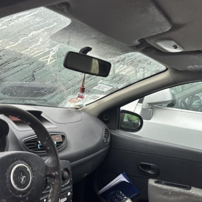 Amortisseur avant gauche RENAULT CLIO 3 Photo n°18