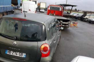 Feu arriere stop central RENAULT MODUS