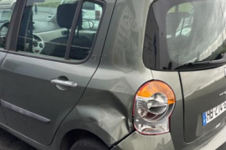 Feu arriere stop central RENAULT MODUS