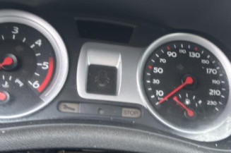 Amortisseur avant droit RENAULT CLIO 3