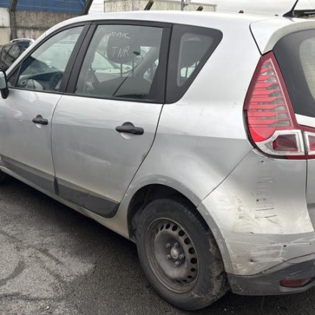 Reservoir essence RENAULT SCENIC 3