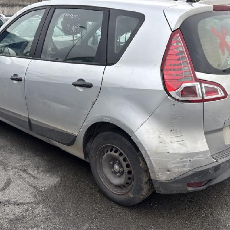 Reservoir essence RENAULT SCENIC 3 Photo n°5