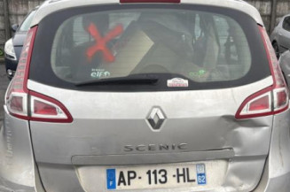 Reservoir essence RENAULT SCENIC 3