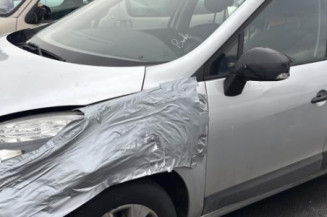 Reservoir essence RENAULT SCENIC 3