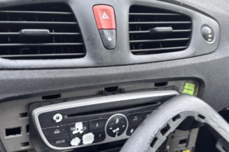 Reservoir essence RENAULT SCENIC 3