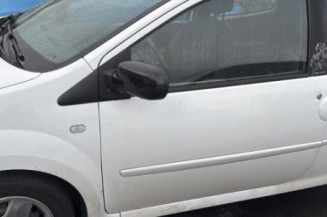 Reservoir essence RENAULT TWINGO 2