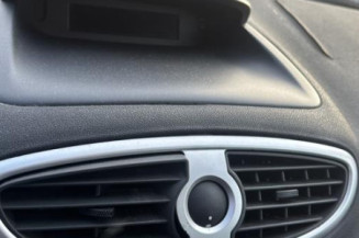 Amortisseur avant gauche RENAULT CLIO 3