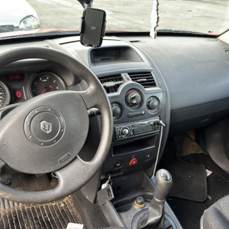 Compteur RENAULT MEGANE 2 Photo n°13