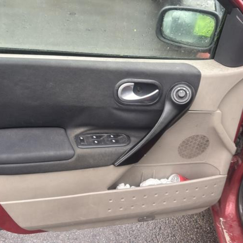 Compteur RENAULT MEGANE 2 Photo n°10