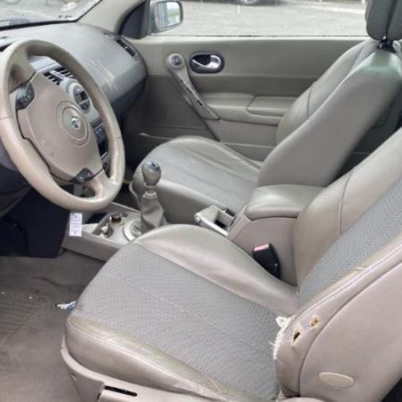 Commande retroviseurs RENAULT MEGANE 2 Photo n°15